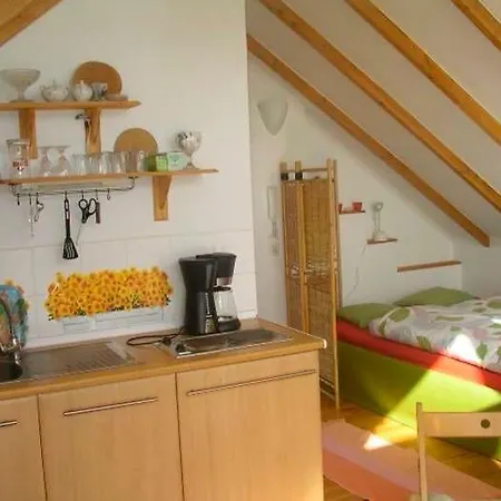 Apartamento Nettes Studioapartment Mit Pool - F5078 - #92326 *